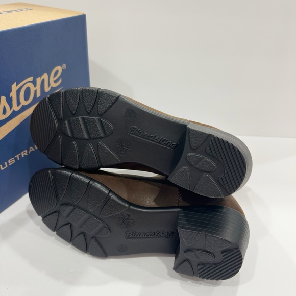 Blundstone 1673 Antique Brown Leather Chelsea Ankle Women’s Boots - Picture 4 of 9